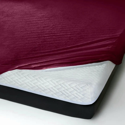 Uchuu's waterproof mattress cover in maroon color.